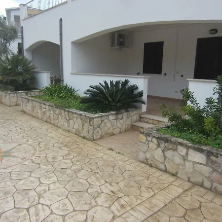 בית נופש Vacanze Elisa *